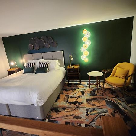 Pinnacle Suites Hotel Cowes  Εξωτερικό φωτογραφία