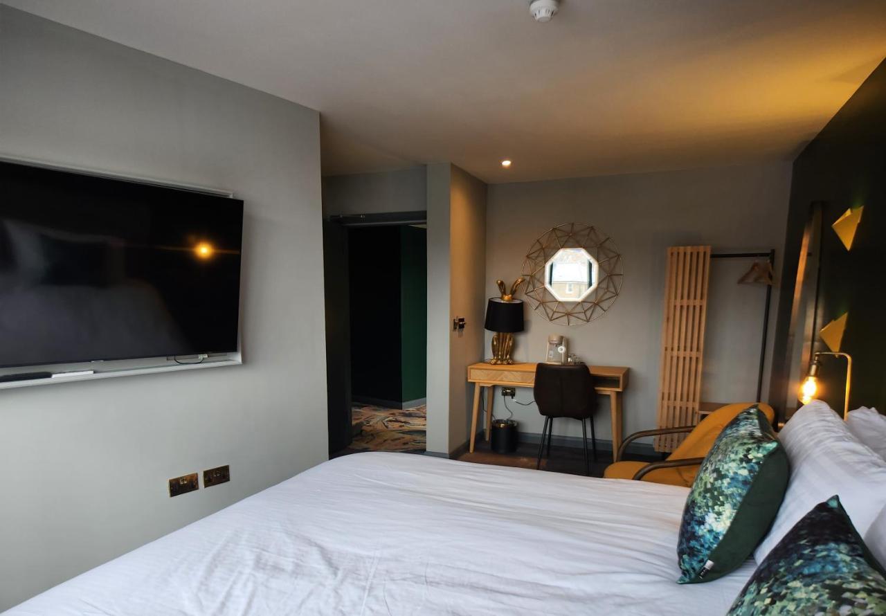 Pinnacle Suites Hotel Cowes  Εξωτερικό φωτογραφία