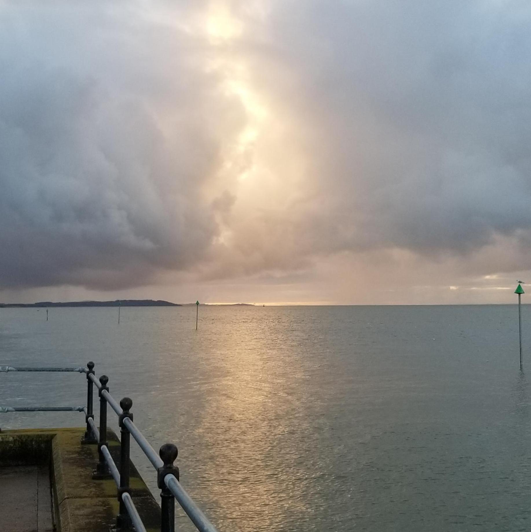 Pinnacle Suites Hotel Cowes  Εξωτερικό φωτογραφία
