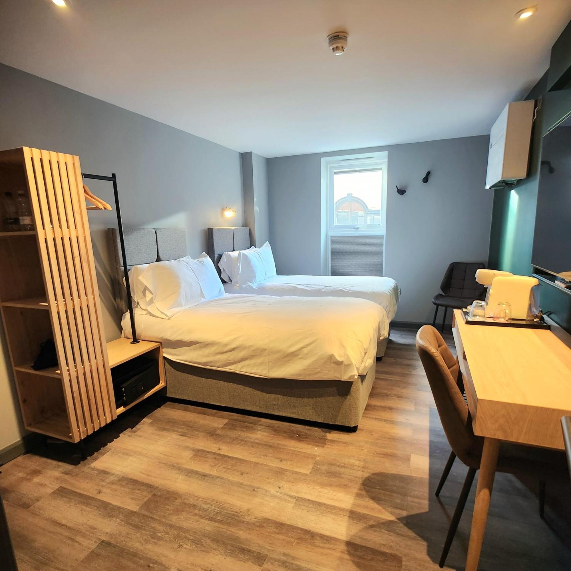 Pinnacle Suites Hotel Cowes  Εξωτερικό φωτογραφία