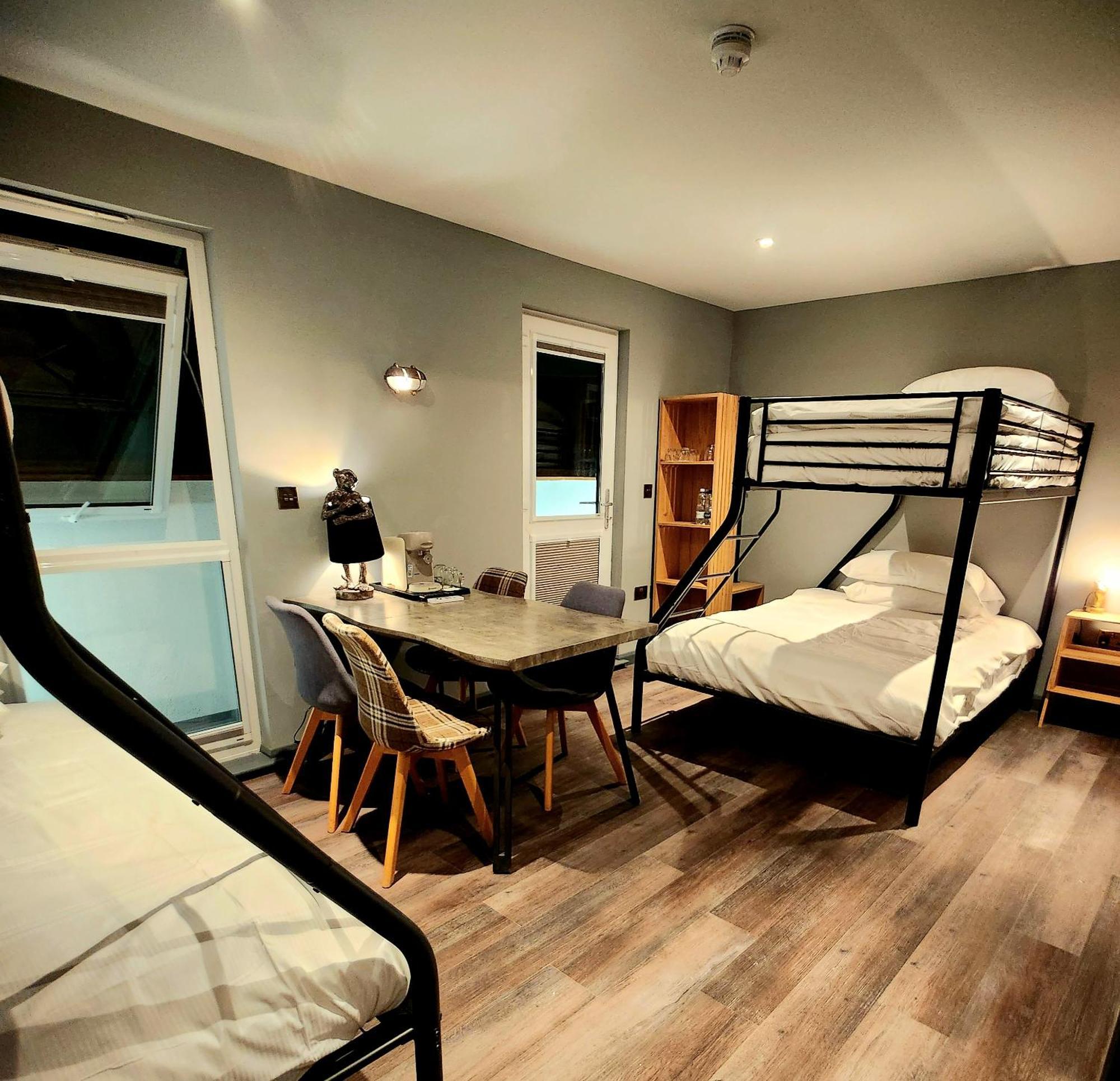Pinnacle Suites Hotel Cowes  Εξωτερικό φωτογραφία