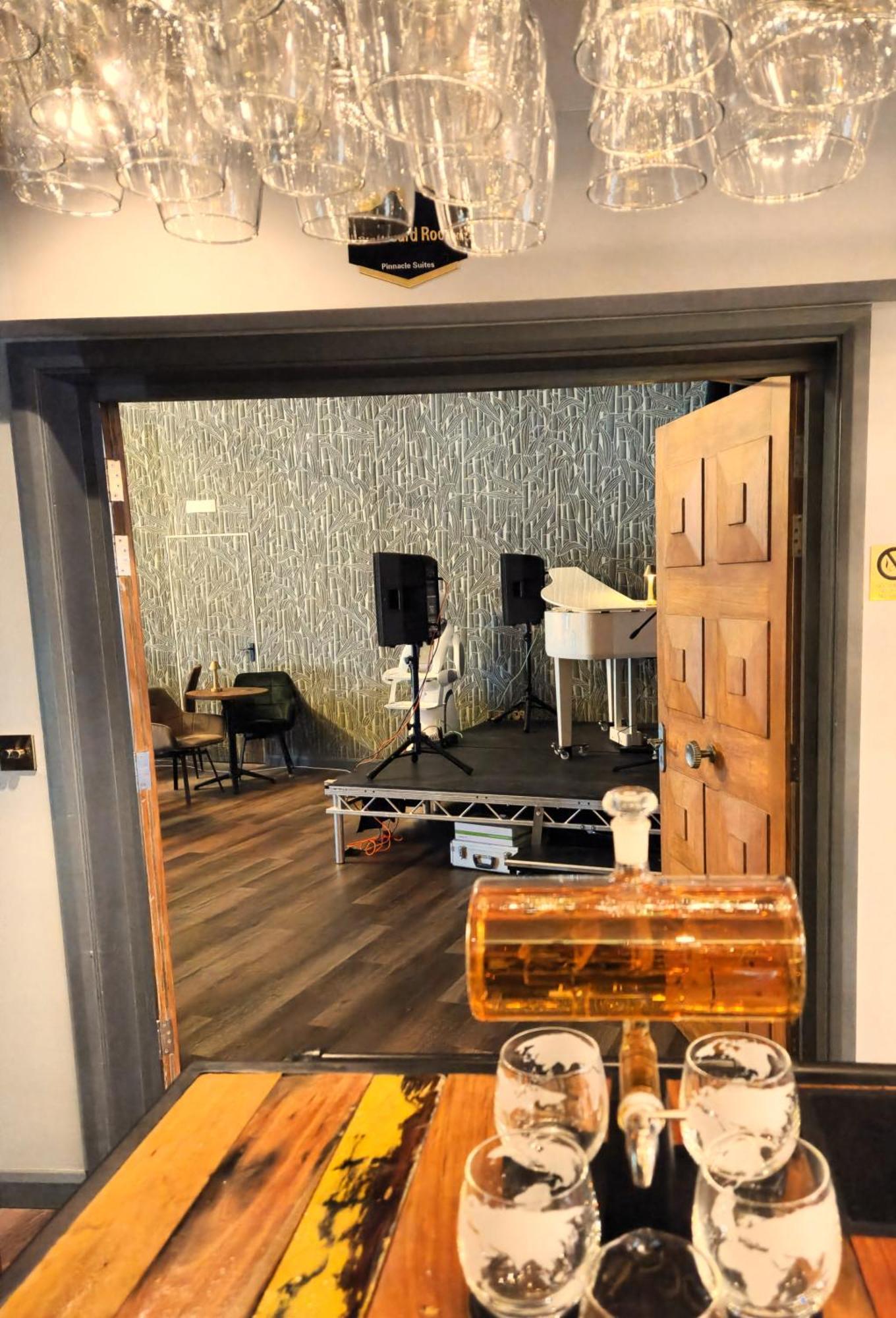 Pinnacle Suites Hotel Cowes  Εξωτερικό φωτογραφία